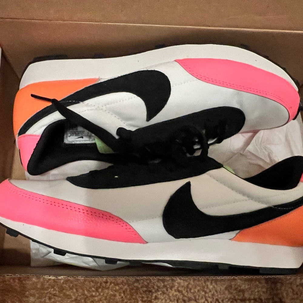 Nike Daybreak